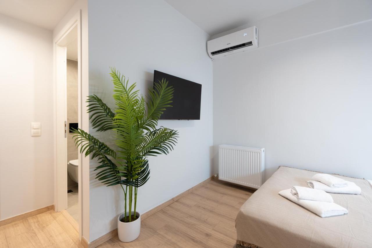 Luxury 4 Bedrooms Apartment Near Flisvos Marina 比雷埃夫斯 外观 照片