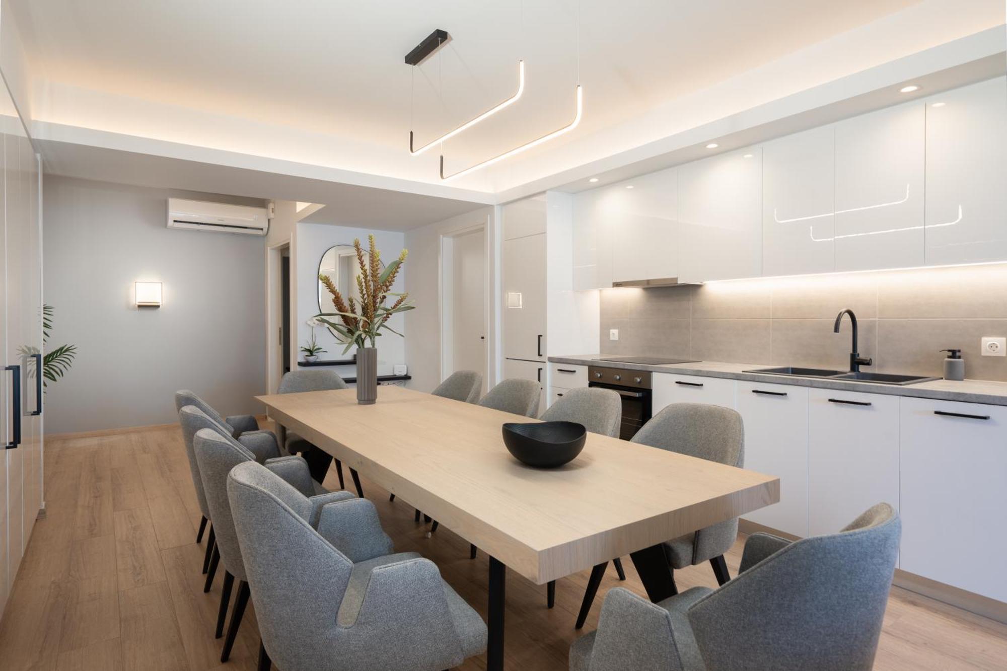 Luxury 4 Bedrooms Apartment Near Flisvos Marina 比雷埃夫斯 外观 照片